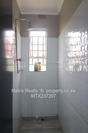 4 Bedroom House for Sale in Budiriro