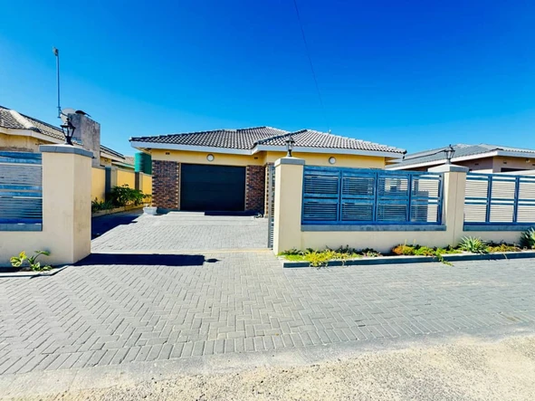 Spacious 4-Bedroom Home with Modern Comforts in Mabvazuva!