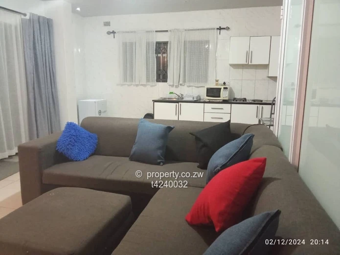 Borrowdale Greystone park 2 bedroom apartment to rent 