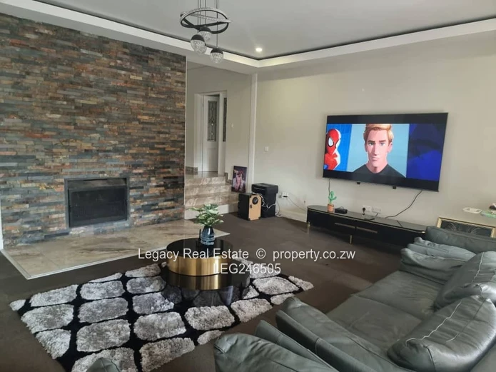 High-End Helesvale Home With Gym & Borehole.