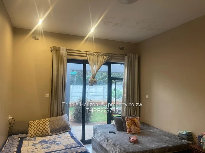 Borrowdale Near Samy Levy Village