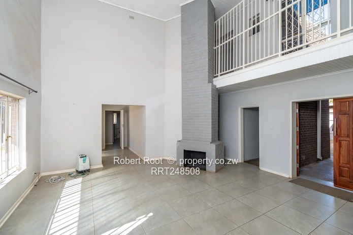 Potential Commercial Property in Great Location