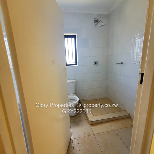 Beautiful 3-Bedroom Cottage for Rent in Gletwin
