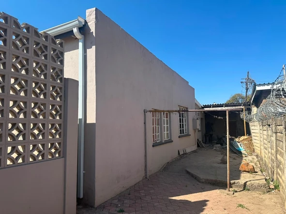 Shop & Retail Property
