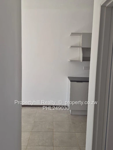 Bright 2-Bed Furnished Flat with Garden & Borehole, Aspindale (Sole Mandate)