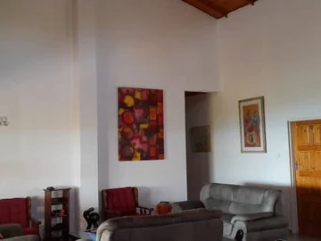 7 Bedroom House