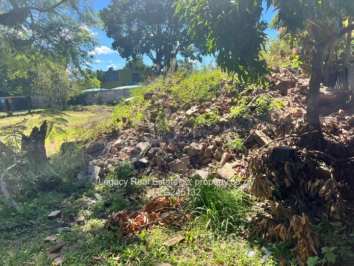 Nestled in Avondale is an Ideal For Residential Or Commercial Development Stand.