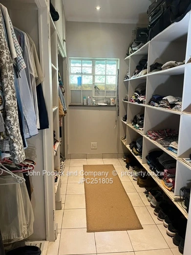 Furnished 4-Bed Burnside Home with Pool & Lush Garden