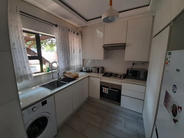 2 Bedroom Garden Flat