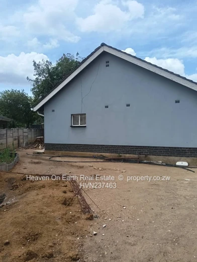 3 beds in Hillside for rent (Sole Mandate)