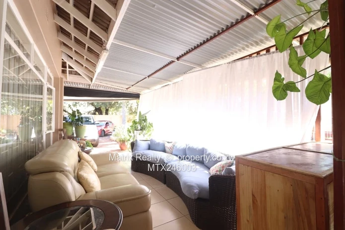 Family Home for Sale in Alexandra Park