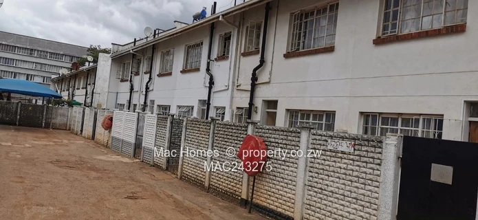 Avenues Finest- 2 bed Duplex Garden flat