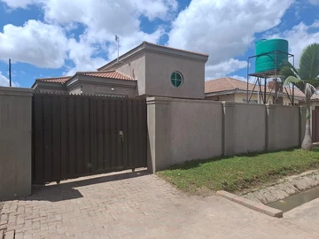 4 Bedroom Townhouse Complex