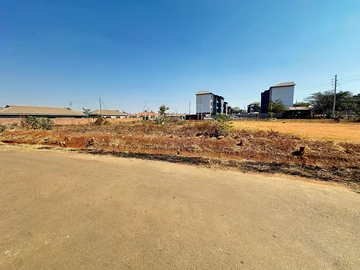 Commercial & Industrial Land