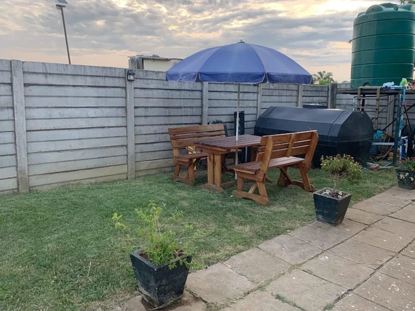 2 Bedroom Garden Flat