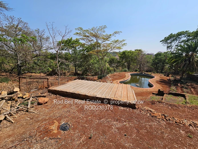 Large family home sitting on 5.3 acres