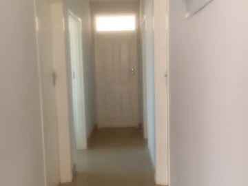 3 Bedroom Flat & Apartment