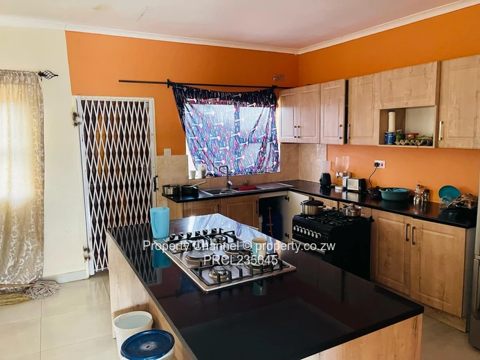 2 Bed House in Rockview, Ruwa