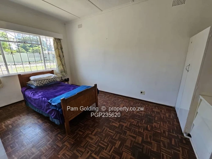 Timeless Family Living In Hillcrest