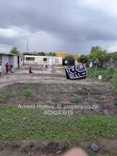 Waterfalls Mainway Meadows Stand for Sale