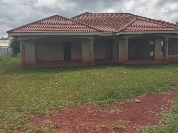 5 Bedroom House