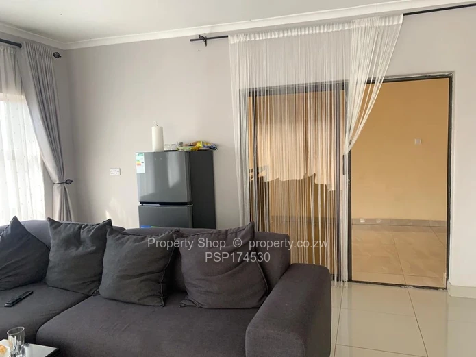 Stunning 9-Bed Mansion for Sale in Gletwin Park, Harare with Borehole