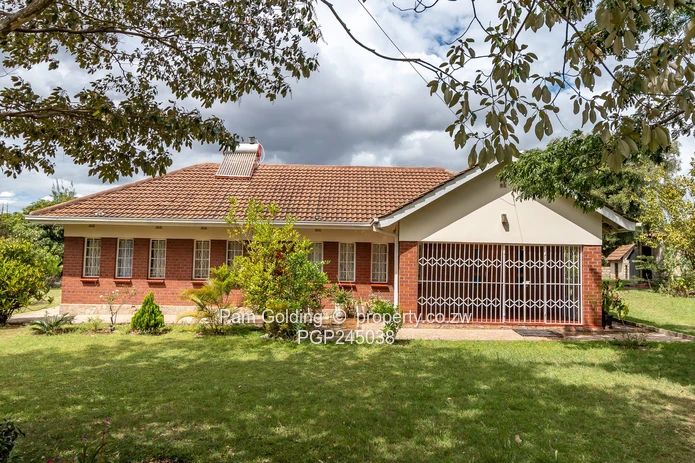 Space, Position & Untapped Potential in Parktown, Waterfalls (Sole Mandate)