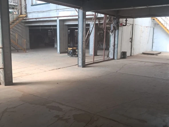 Warehouse & Factory
