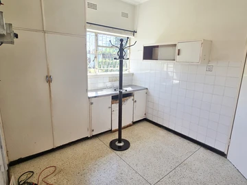 3 Bedroom Garden Flat