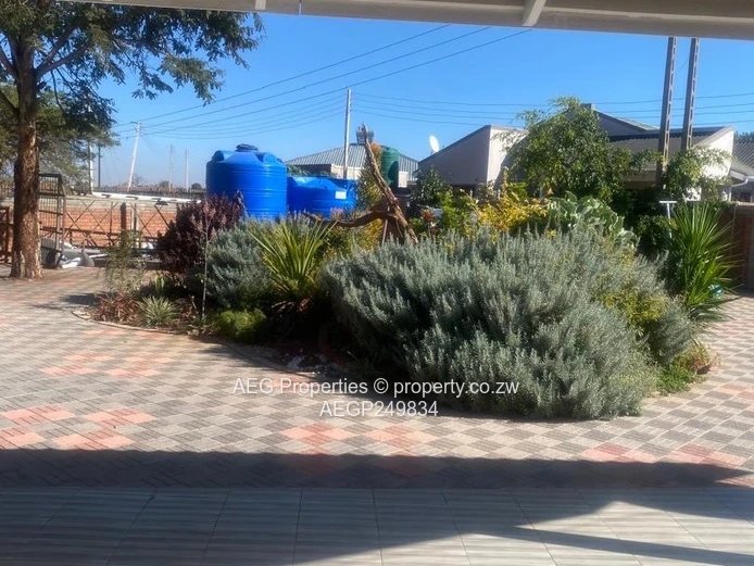 5 Bed house to rent 