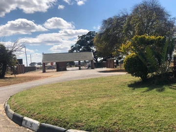 A chance to build your dream house in a gated golf estate