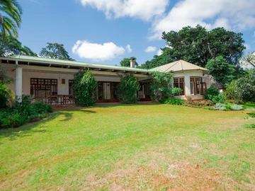 Four Bedroomed House In Highlands 