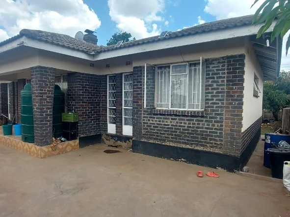 5 Bedroom House