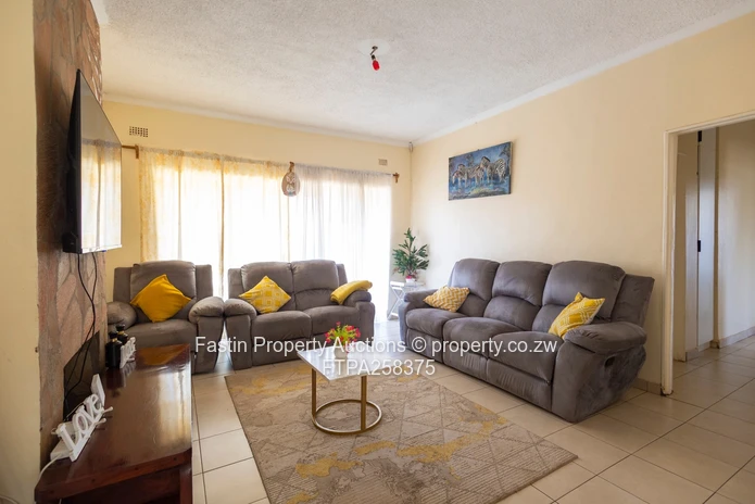 Cluster House For Online Auction - Starts 9 Nov 26 (Sole Mandate)