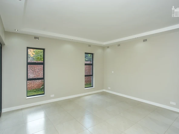 4 Bedroom Garden Flat