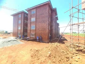 2 Bedroom Flat & Apartment