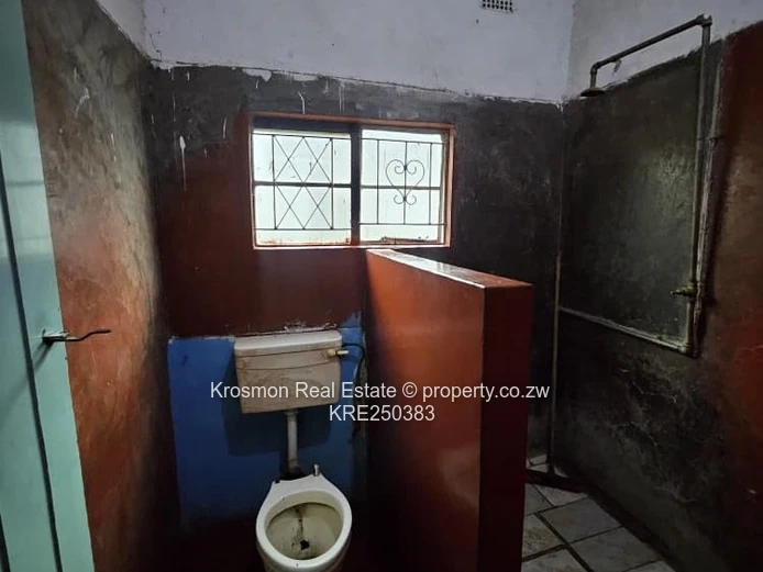House For Sale (Sole Mandate)