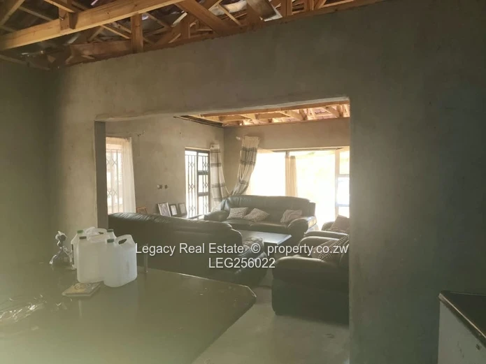 4-Bed Shell Home in Rydale Ridge - Garage & Garden