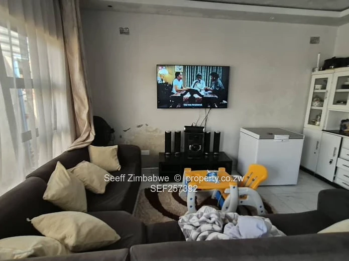 3- BED HOUSE-COLD COMFORT –350 m² 