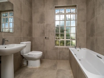 3 Bedroom Garden Flat