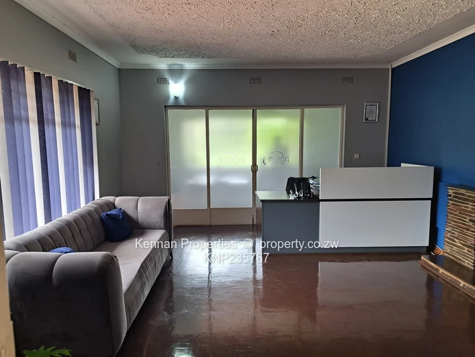 Lovely family home for sale in Vainona on 5,066m² 