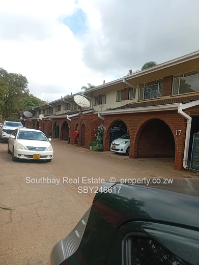 3 bed duplex flat to let