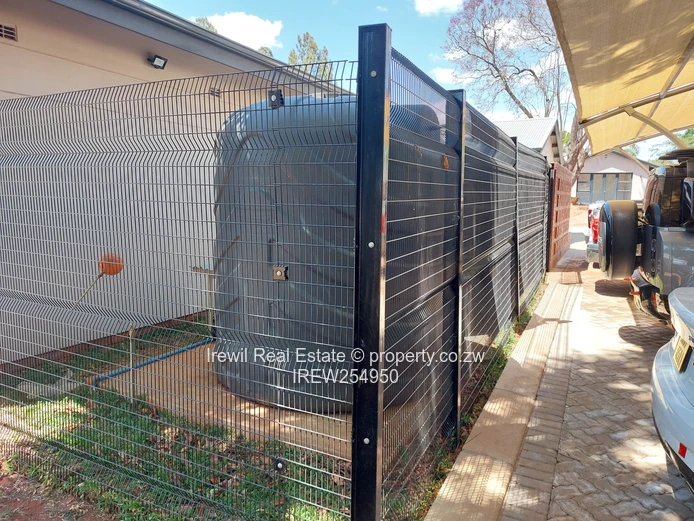 Helensvale 4 Bedroom Home in a Secure Gated Community