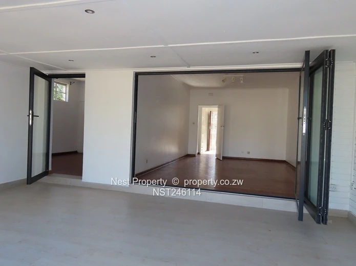 2-Bedroom Garden Flat to Rent in Greystone Park