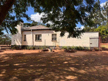 House For Sale In Darwendale