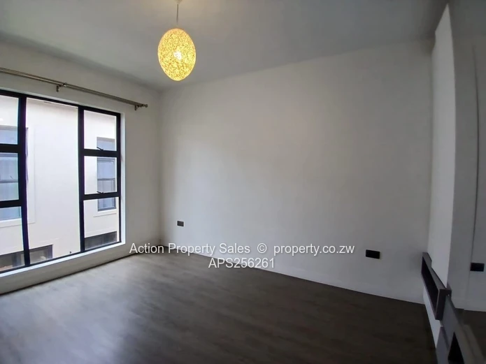 2 Bed Jacobs Park Unit For Sale! 