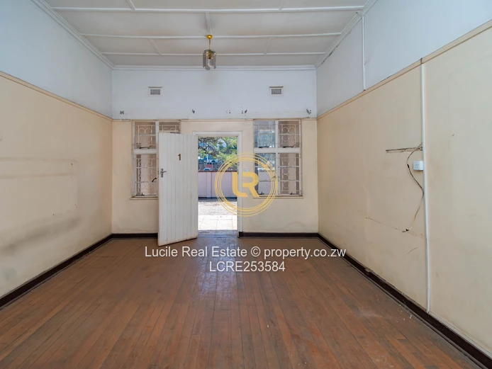 Prime Commercial Property For Rental – Samora Machel & Fife