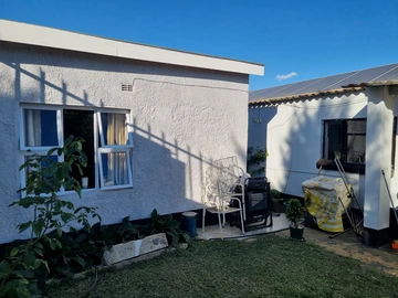 Farm & Agricultural Land