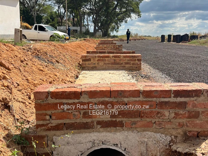 Hot Deal: Residential Stands in Southview Park