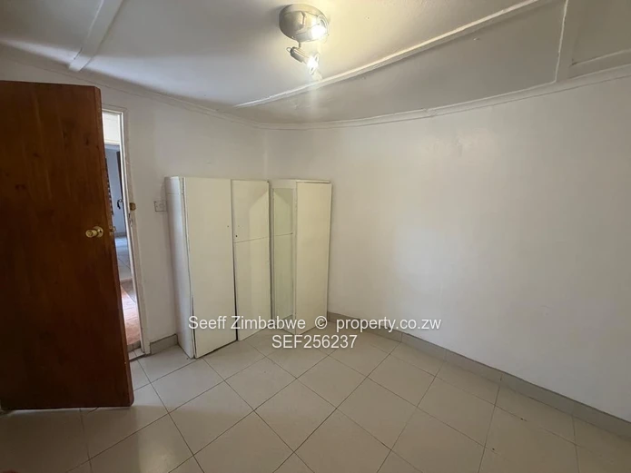 All-Inclusive 2-Bedroom Flatlet with Solar & Pool | Glen Lorne